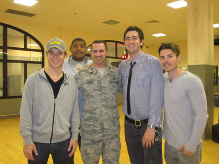 USO INTERNATIONAL TOUR PHOTOS